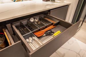 Metropole Thu Thiem Condo Apartment