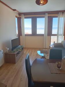 Private Apartment Maxim