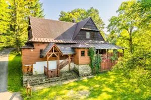 Stara Szkoła - Czarne