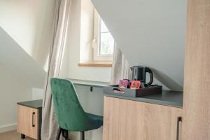 Przystań Jeziorany - pokoje nad jeziorem