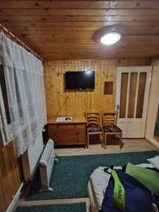 CEZARA Ski Lake View