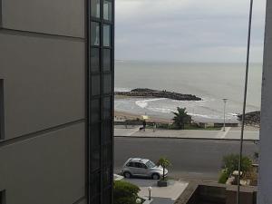 Departamento frente al mar La Perla con cochera