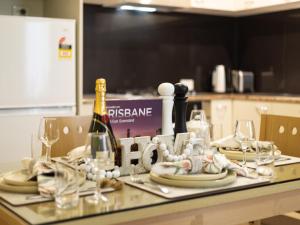 Good Value Convenient City Central 2BR Apt