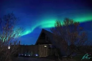 Cabin in Lava Village with hot tub - Kerhraun