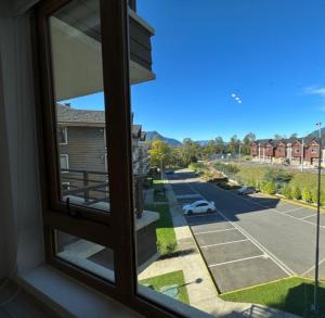 CONDOMINIO LOS CASTAÑOS ALICURA, PUCÓN, departamento 2 dormitorios, 1 baño, estacionamiento, piscina