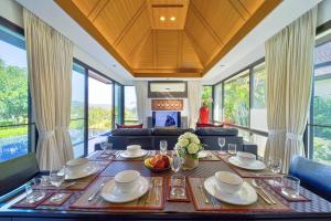 3 Bed Luxury Bali Style Villa Close To Beach PR6