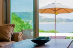 Papillon パピヨン 瀬底島オーシャンビューゲストハウス - Sugā