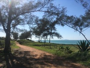 Casa de seis suites na beira do mar