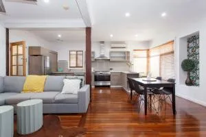 Cosy Cottage Coolbellup - Coogee
