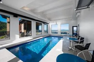 Higher Power, 6bdrm 6bath, Specials, Free Tickets, Indoor Pool, Amazing View, Hot Tub, Gameroom - Dupont Springs