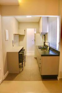 Lindo apto 2 quartos quadra mar