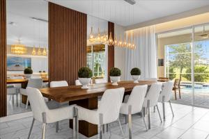 9 Bedroom 5 Bathroom Champions Gate 851 Pb