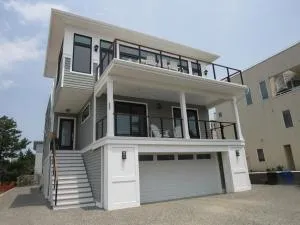 Steps To Ocean 6 Bedroom House W - Elevator - Harvey Cedars