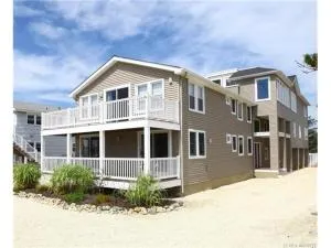 Beautiful 8 Bedroom, 4 Full And 3 Half Baths With Private Inground Pool - Holgate