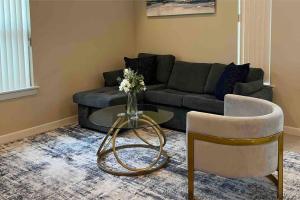 The Heights Luxury Condo 2BR/2BA/2 Beds&1 Sofa Bed