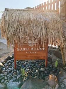 Batu Bulat Villa Lakey Peak