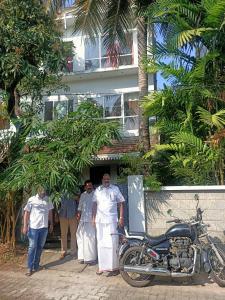 Adams Wood House Ayurveda Homestay Kochi