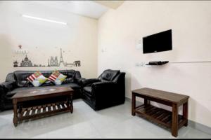 2BHK VILLA. NEAR ROCK BEACH. HOME STAY.