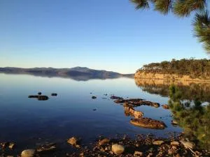 Impression Bay Lodge - Waterfront Property - Eaglehawk Neck