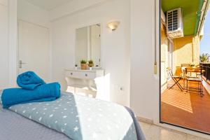 Apartamento con terraza vista mar by Rent Me