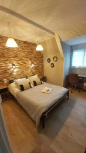 La Renaissance - Lonlay-lʼAbbaye