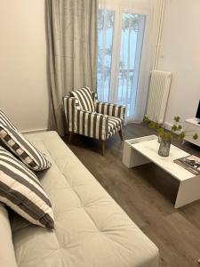 Metropolitan Complex Apartment-next to Metropolitan Hospital,Karaiskaki,Sef