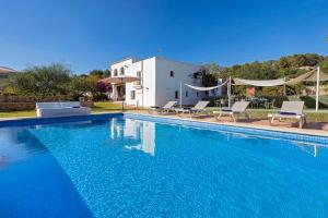 Villa near San Antonio Sleeps 10