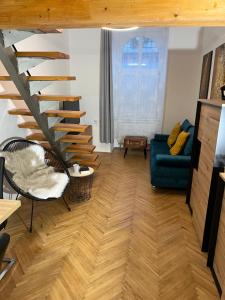 Apartment plus parking