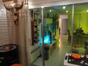 T3 vue mer - terrasse couverte, piscine, parking, proche du centre ville.