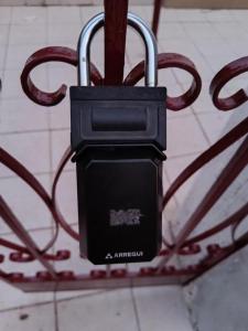 Takis Airport House, Pallini