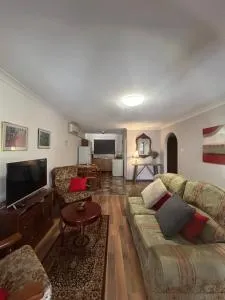 Champion Bay Beach Unit, with own carport, - Mullewa