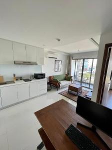 Luxury Apartment, Harbour Bay Residences