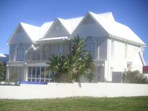 Waterside Living MM1404