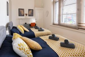 Open Mind Property - Heart of Portsmouth City Centre - Step Away from University