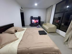 Adorable Master Room - Heart of Abu Dhabi