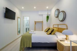Stylish Duplex-1Bedroom-1.5Baths-Delicias Atocha