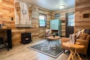 The Cabin Maine Experience Walk Downtown - Bridgton