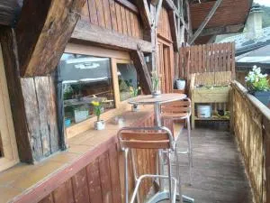 Charmant duplex 70m2,type châlet savoyard - 斯姿