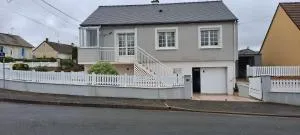 Le Genest St Isles - Ahuillé