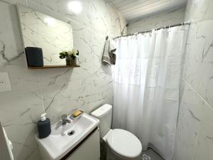 Casa de Dani, acogedora casa decorada con estilo moderno y funcional 400 mts del mar