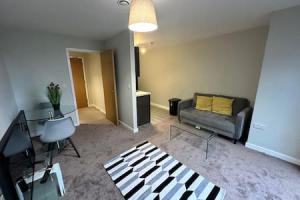 Fab 1 Bed Apartment with Balcony and River Views Sleeps 2 - Hôtels 4 étoiles à Manchester