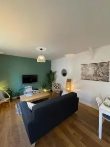 Sleepin Orléans - Parking - Netflix - Saint-Denis-en-Val