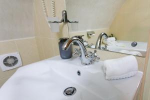Studio Apartment room in Gong Apartments