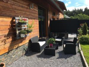 Appartements appartement cosy style montagne avec jardin : Chalet 3 Chambres