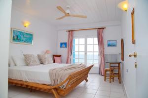 Aroura Homes 4BR Beachfront Villa