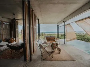 Casa Matilda, cerca de Casa Wabi y Hotel Terrestre - Guayabas