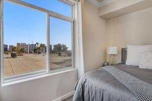 4BR Spectacular Harbor View Modern Home 5min Zoo