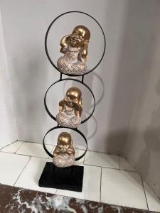 Vers le soleil levant