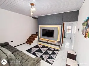 Sobrado com piscina - Pôrto do Padeiro