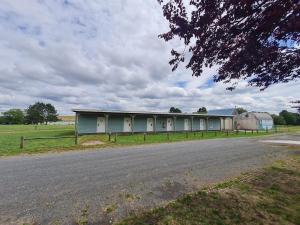 Maisons de vacances Gite Bures, 1 piece, 4 personnes - FR-1-584-312 : photos des chambres